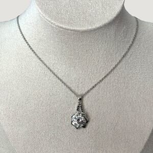 Silver Floral Zircon Pendant Necklace
